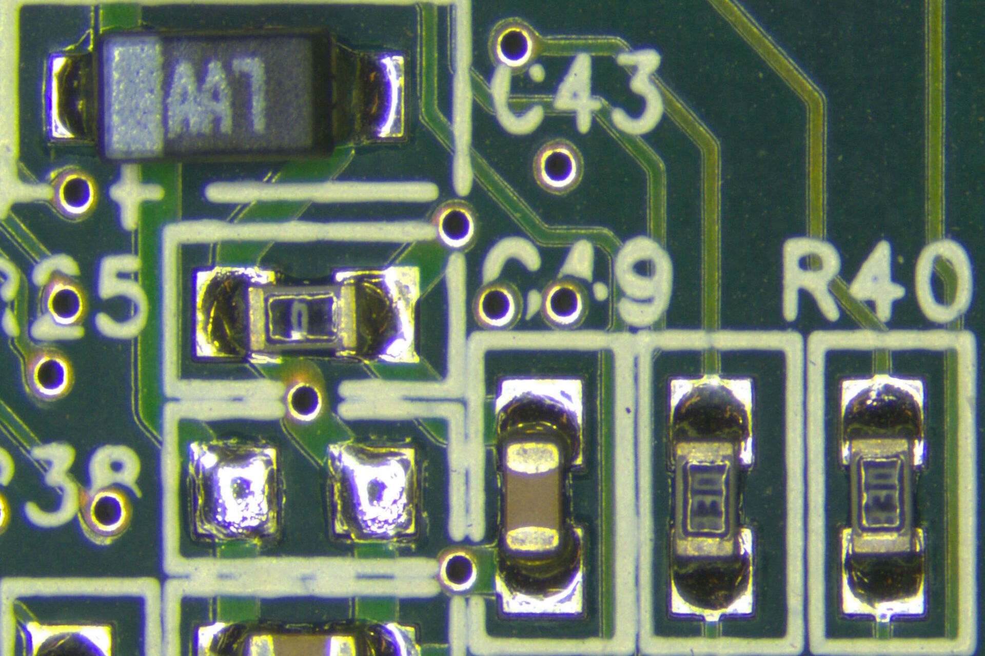 [Translate to chinese:] Printed Circuit Board (PCB) - Ring Light (RL) with diffusor: Multiple sample characteristics