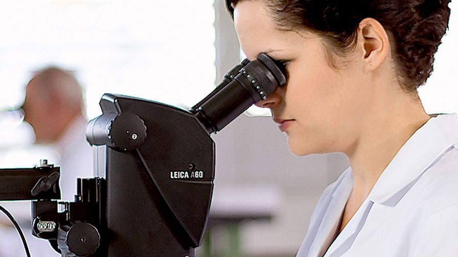 徕卡A60的38°观察角度对应自然的头部姿势