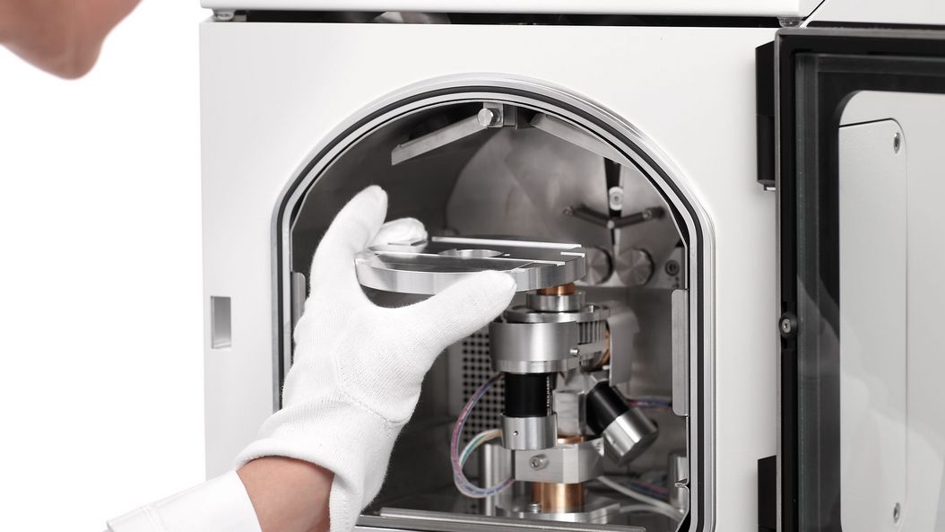 EM Sample Preparation Coating, Etching and Fracturing Leica_EM_Coating-Etching-Fracturing_3-1.jpg