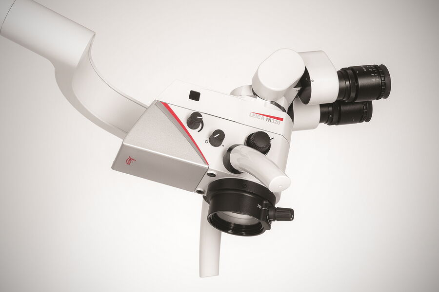 徕卡 M320 牙科显微镜： 优质的消色差光学镜组和两个 LED 灯提供清晰、明亮、逼真的色彩视觉效果，并将拥有成本降至最低。
