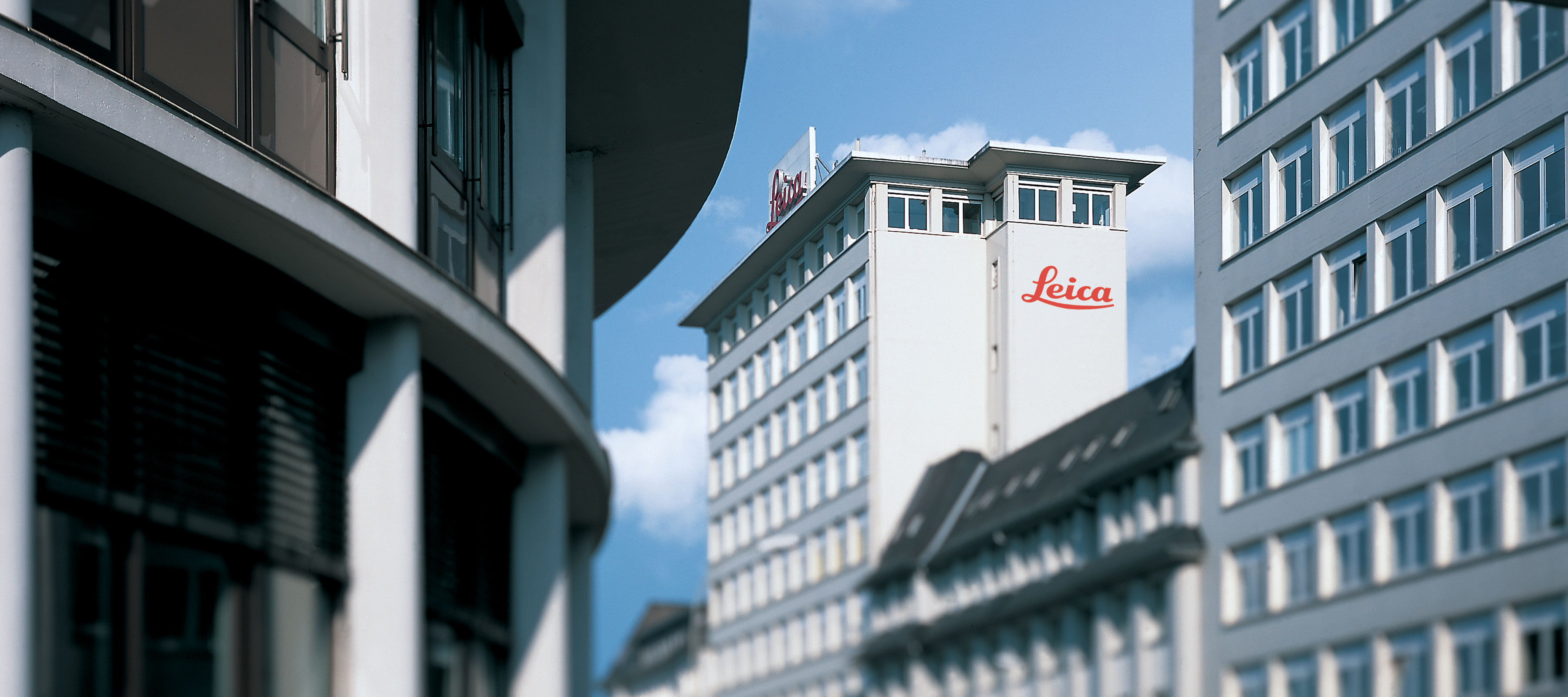 Leica Biosystems to Acquire StatLab for Pathology Expansion